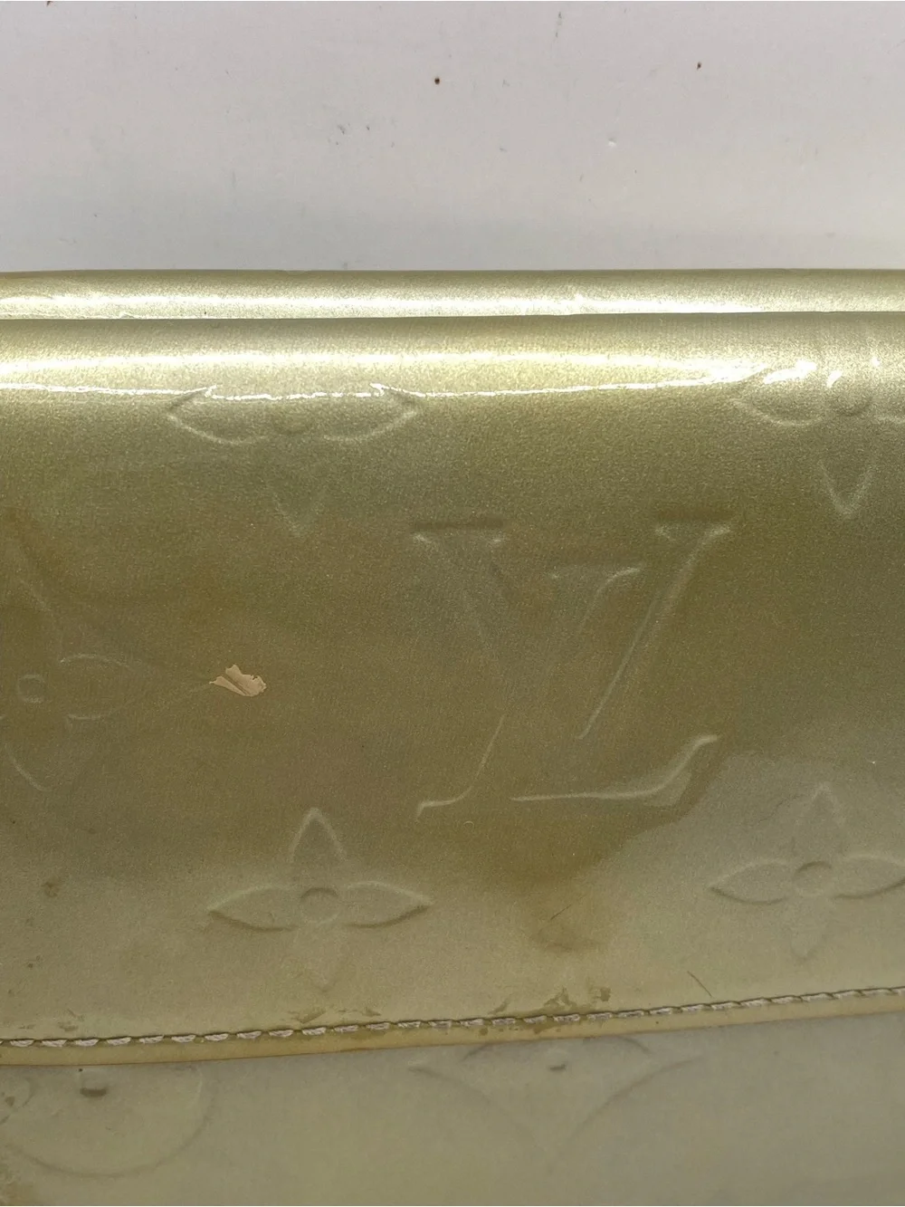 Louis Vuitton Monogram Vernis Compact Wallet